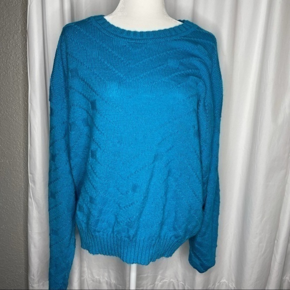 80’s Looking Bright Blue Sweater Knitted